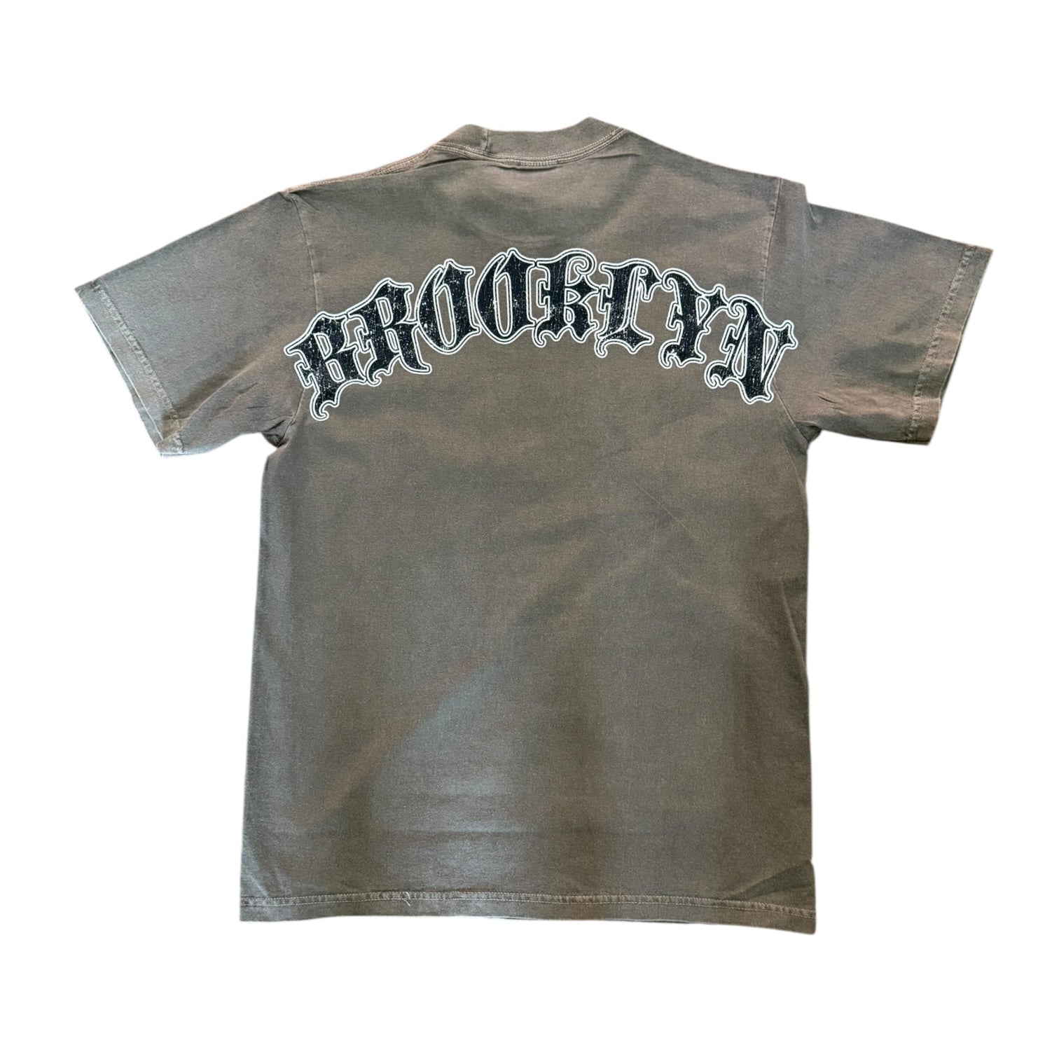BB SPREAD LOVE ITS THE BROOKLYN WAY TEE (WASHED GREY)