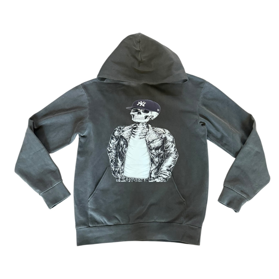 BB NY SKULL CITY HOODIE (WASHED GREY)