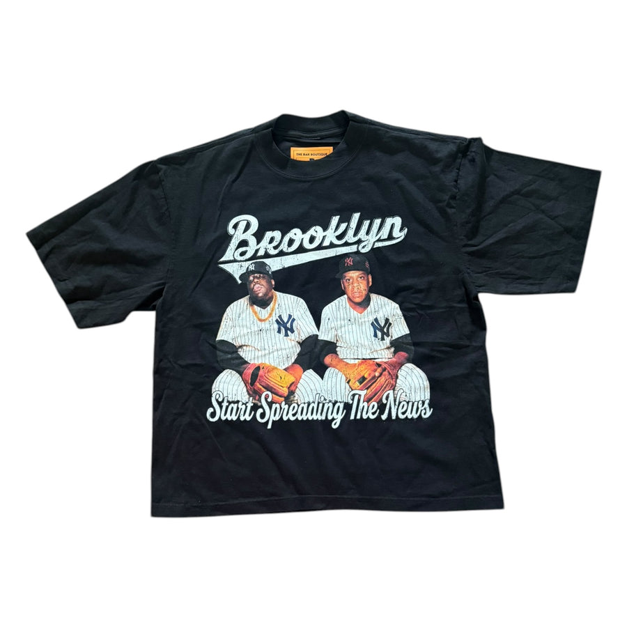 BB BROOKLYN START SPREADING THE NEWS DROP SHOULDER TEE (BLACK)