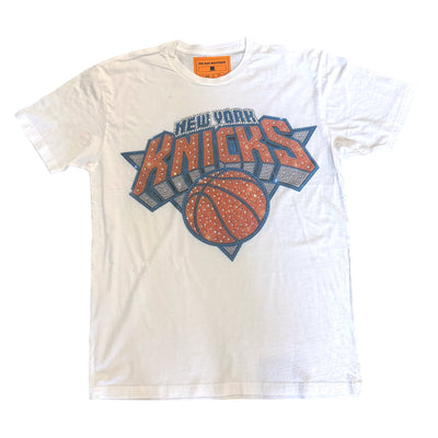 KNICKS RHINESTONE TEE (WHITE)